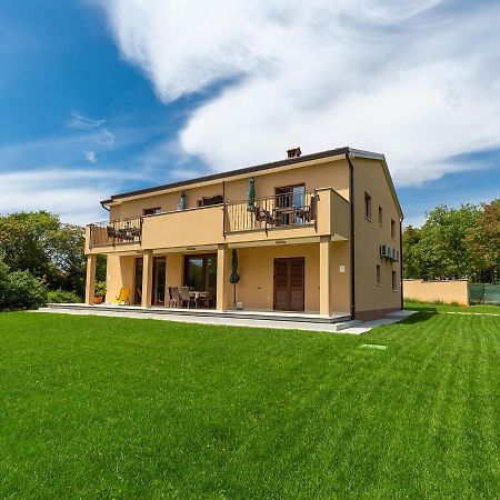 Villa Gioia Apartment With Terrace Porec Exterior photo