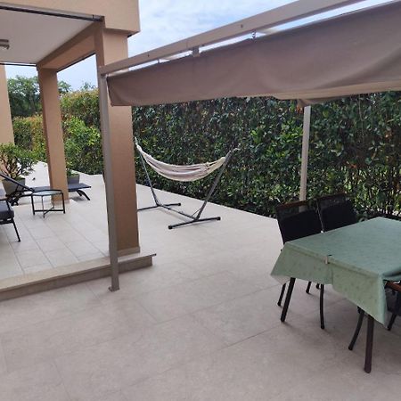 Villa Gioia Apartment With Terrace Porec Exterior photo